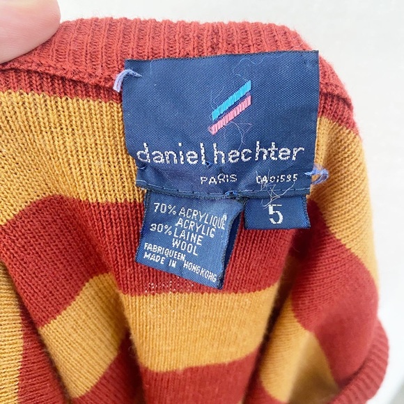 Vintage Unisex striped button up vest by Daniel Hechter Paris - Picture 4 of 4